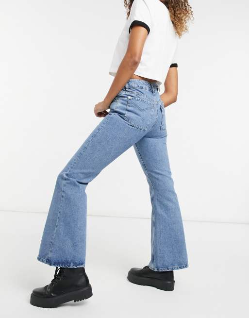 Buy Solid Bootcut Jeans With Button Closure And Pockets, 60% OFF