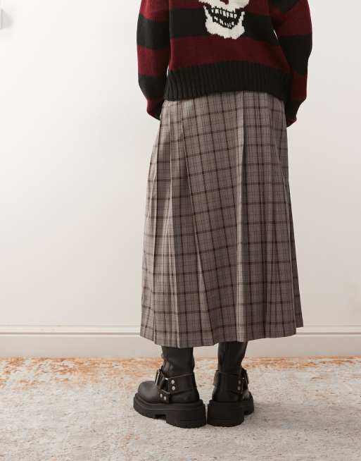 The Ragged Priest buckle kilt wrap maxi skirt in red check, 3 of 5
