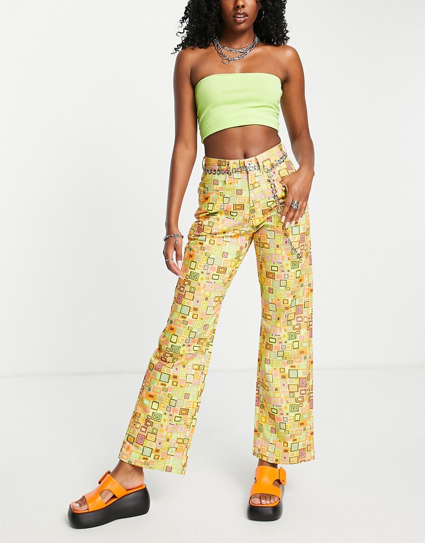 high waisted mom pants in retro print with square waist belt-Multi