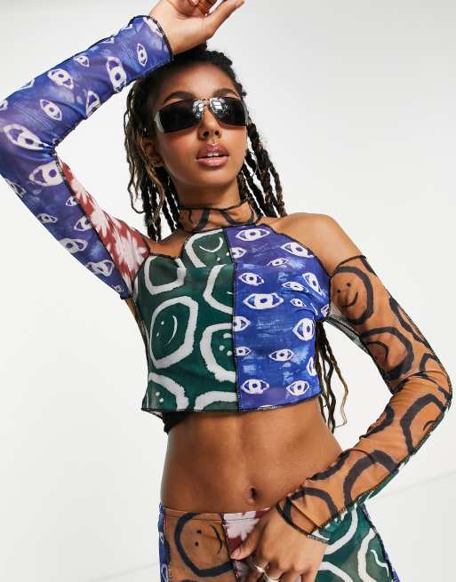 The Ragged Priest - Hoogsluitende mesh crop top met blote schouders en batikprint, deel van co-ord set