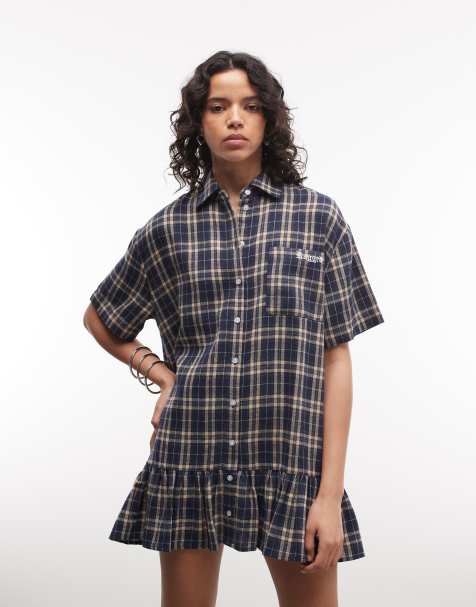 The Ragged Priest – Kurzes Oversize-Hemdkleid in kariertem Blau mit Knopfleiste - view 1