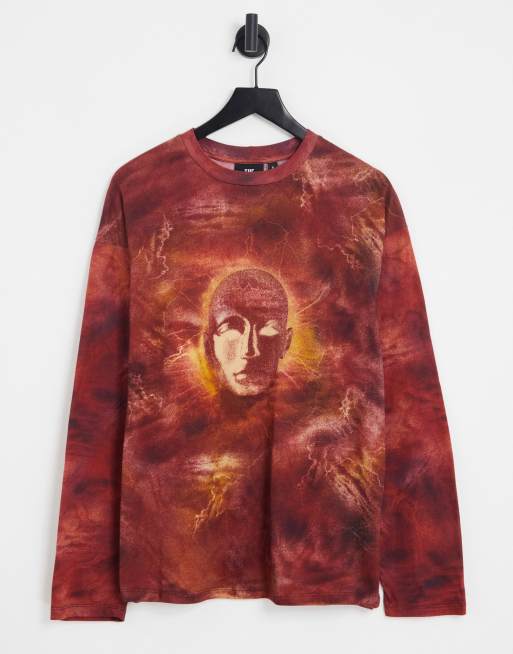 The Ragged Priest - Oversized langærmet T-shirt med bølget ansigtsprint