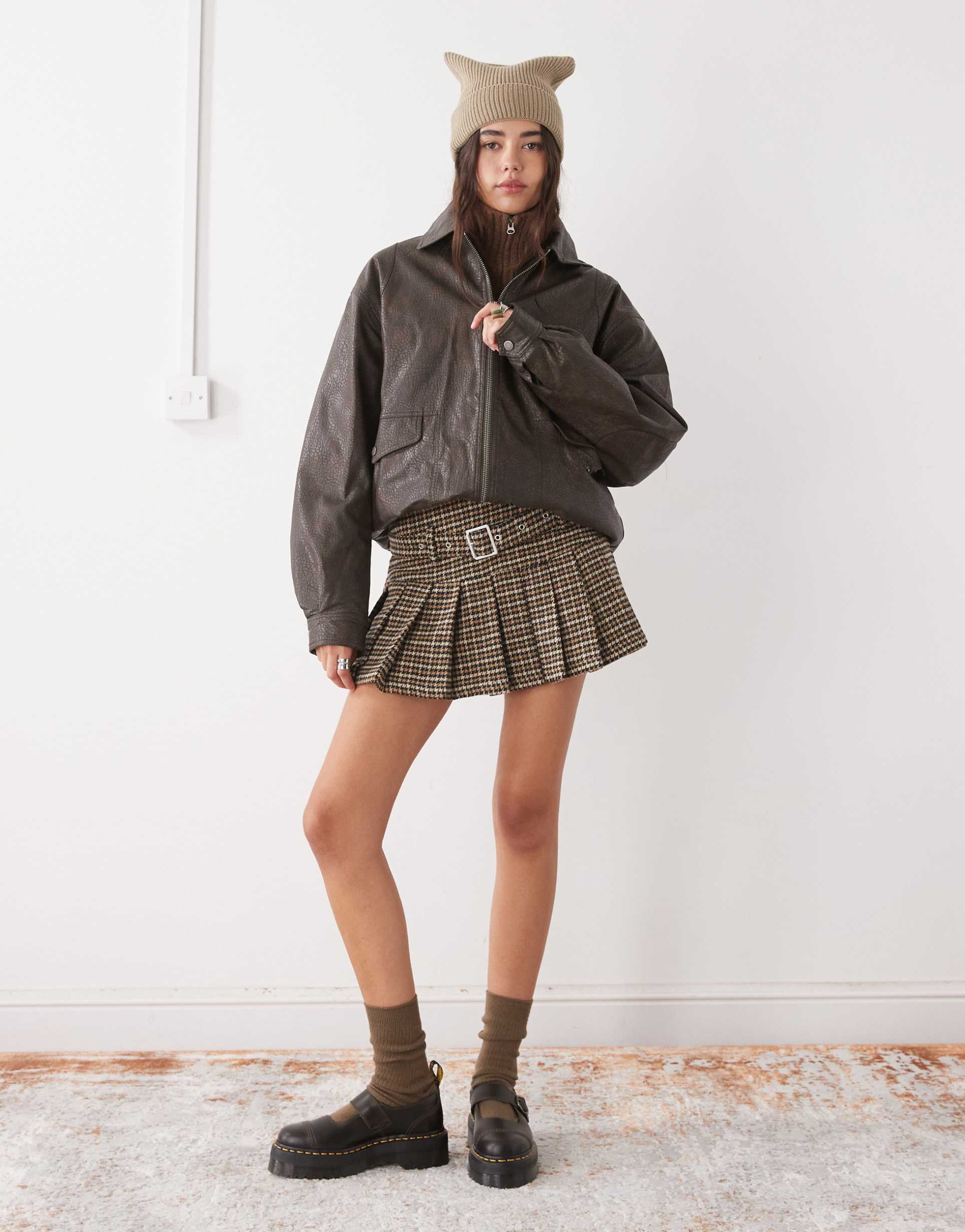 the ragged priest pleated skirt in brown plaid