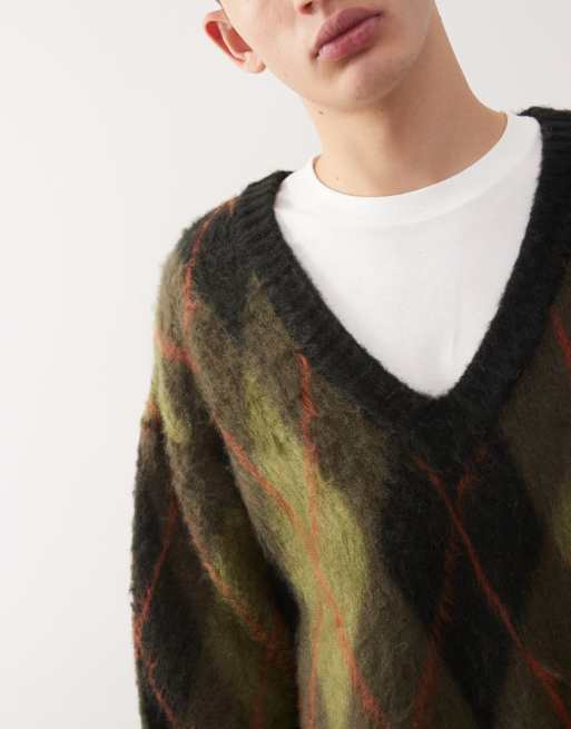 The Ragged Priest Unisex argyle fuzzy v-neck sweater in green, 2 of 4