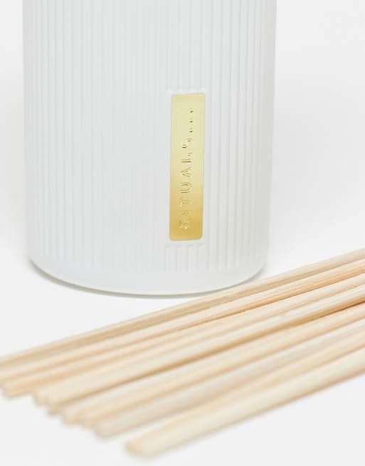 The Ritual of Karma Lotus Flower & White Tea Fragrance Sticks 250ml, 2 of 3