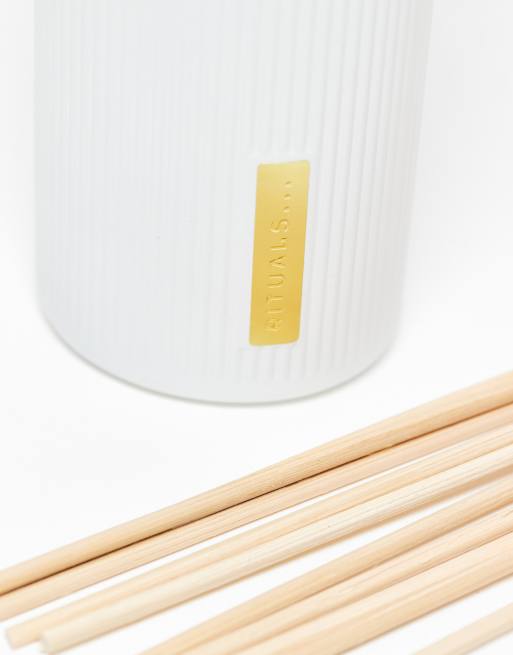 The Ritual of Sakura Cherry Blossom & Rice Milk Fragrance Sticks 250ml, 2 of 4