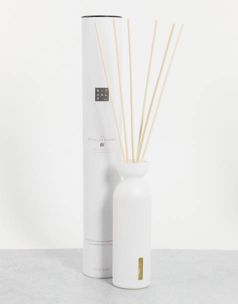 The Ritual of Sakura Fragrance Sticks 250ml - view 1