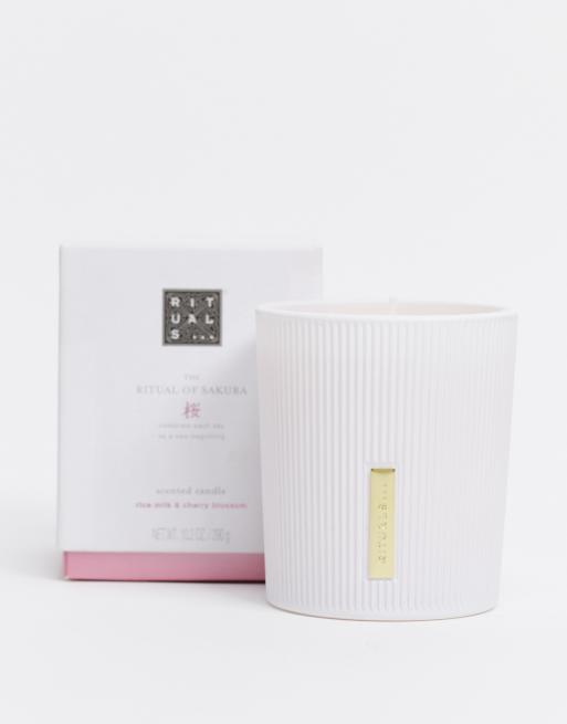 The Ritual of Sakura Scented Candle 290g
