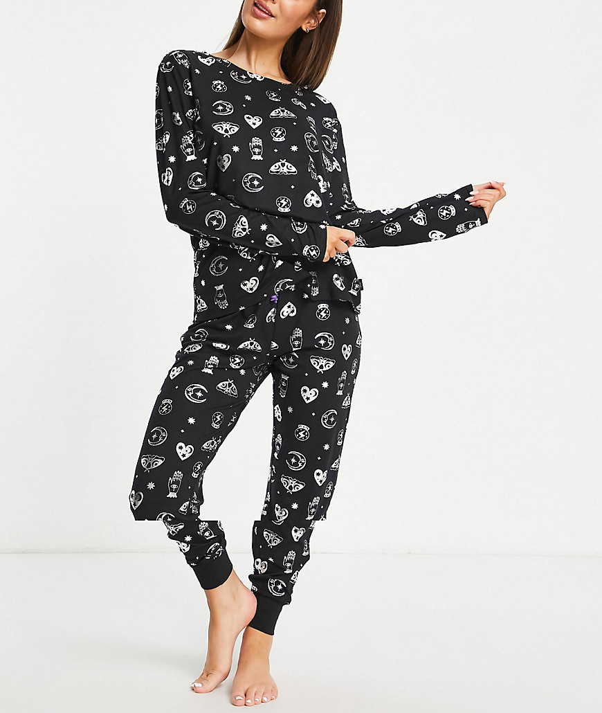 The Wellness Project x Chelsea Peers mystic foil long pajamas in black