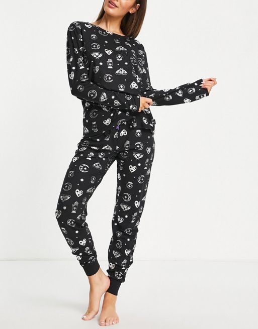 The Wellness Project x Chelsea Peers mystic foil long pajamas in black ...