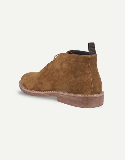 Thomas Crick Arizona leather chukka boots in tan suede, 3 of 7