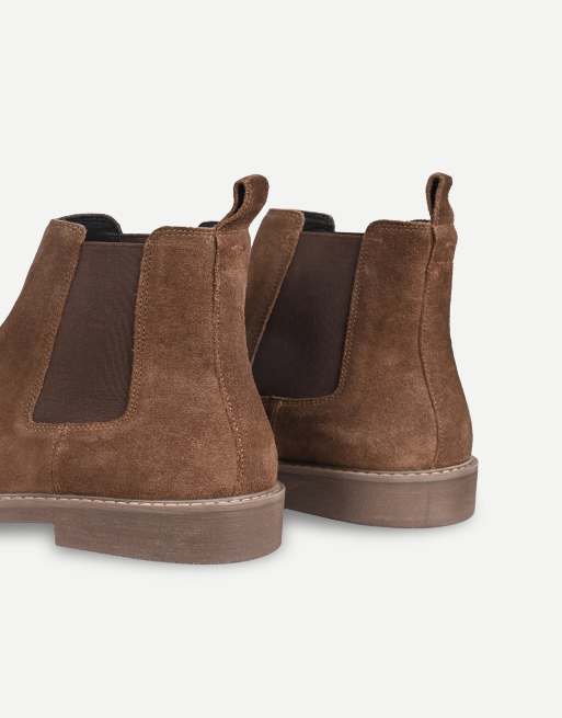 Thomas Crick Brando suede chelsea boots in cognac, 4 of 7