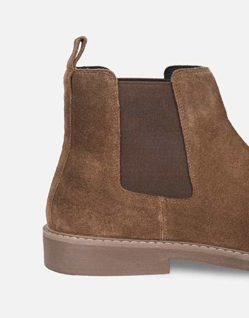 Thomas Crick Brando suede chelsea boots in cognac, 5 of 7
