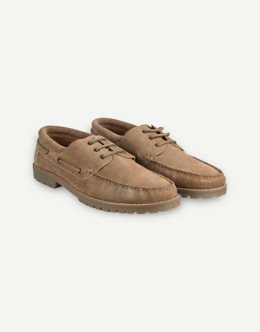 Thomas Crick Cape suede boat shoes with cleated sole in sand brown, 2 of 7