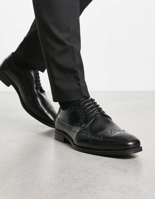 Thomas Crick chiselled toe leather brogues in black