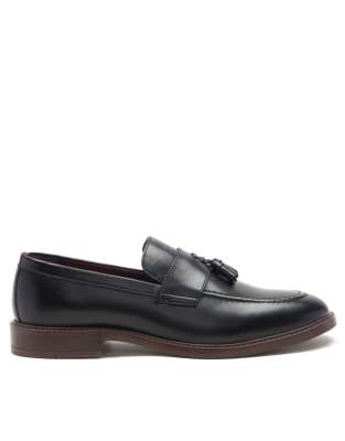 Thomas Crick clayton loafer tassel leather slip-on shoe in black | ASOS