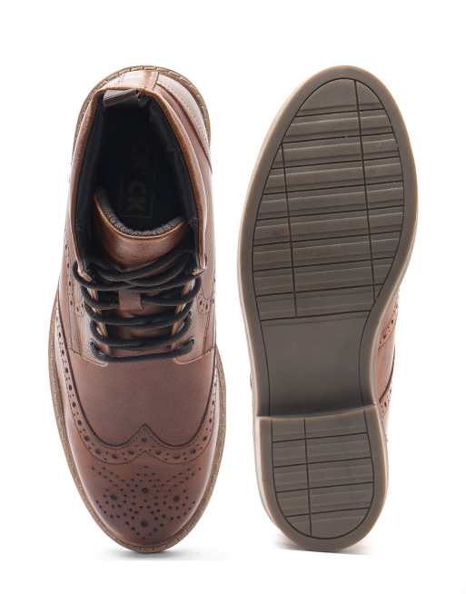 THOMAS CRICK DIXON formal ankle brogue leather boots in brown , 2 of 4