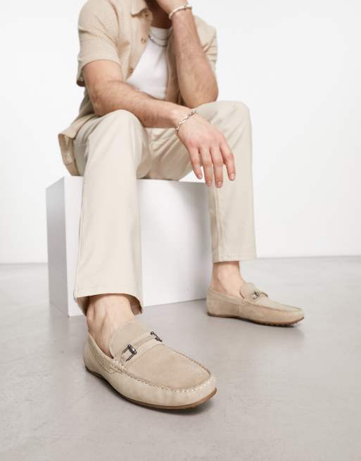Thomas Crick – Driving-Schuhe in Taupe aus Wildleder mit Ziernaht