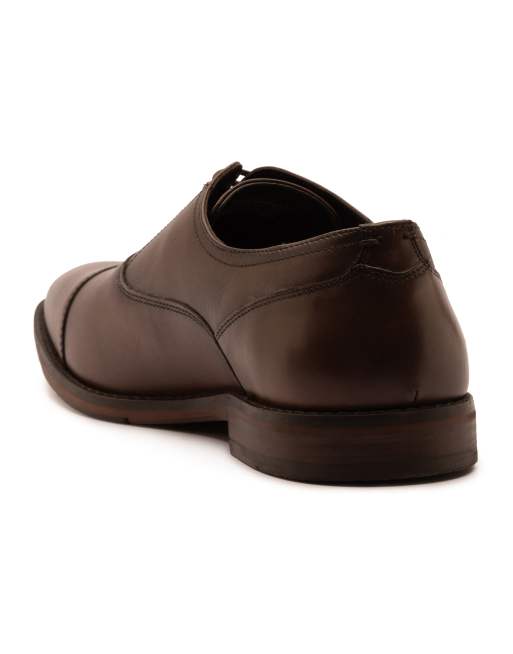 Thomas Crick Merlin leather oxford toecap shoes in brown, 2 of 4