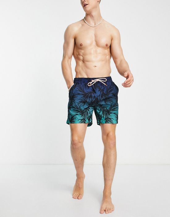 https://images.asos-media.com/products/threadbare-2-pack-swim-shorts-in-tropical-and-aqua-ombre/202371152-4?$n_550w$&wid=550&fit=constrain