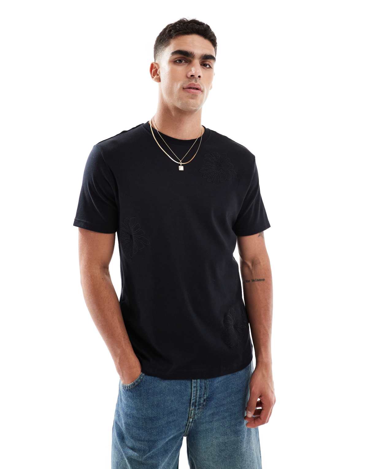 Threadbare 200 GSM short sleeve t-shirt in black with flower embroidery