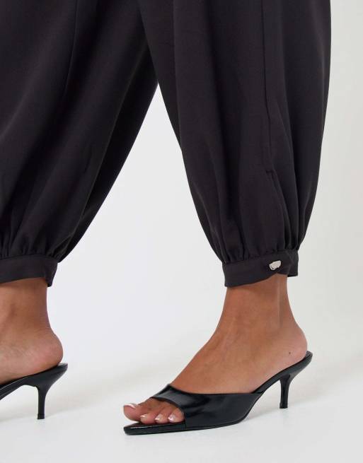 Threadbare Balloon trousers with button cuffs in dark grey, 3 of 5