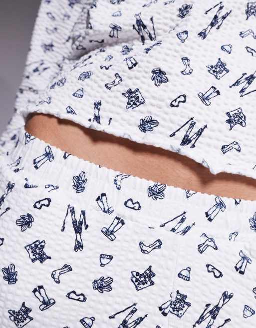 Threadbare – Biało-niebieska piżama z długimi rękawami i karbowanym brzegiem w narciarski wzór, 3 z 4