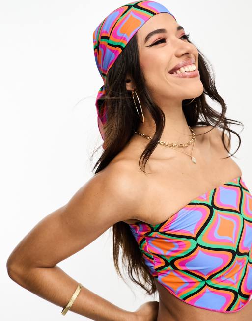 Threadbare – Bikini aus trägerlosem Bikinioberteil mit Zipfelsaum, seitlich gebundener Bikinihose und passendem Kopftuch in Blau mit geometrischem Muster, 3 von 4