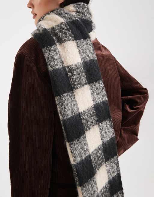 Threadbare blanket scarf in black and cream gingham print