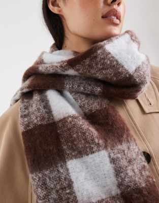 Threadbare Blanket Scarf In Brown