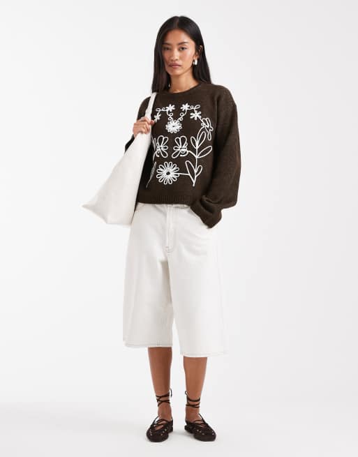 Threadbare – Brun tröja med rund halsringning och blombroderi, 4 av 4