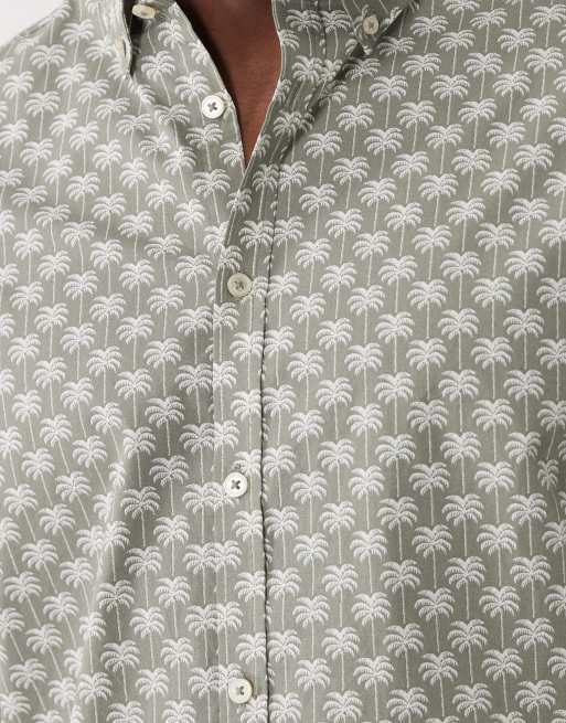 Threadbare - Camicia a maniche corte verde salvia con stampa di palme, 4 di 5