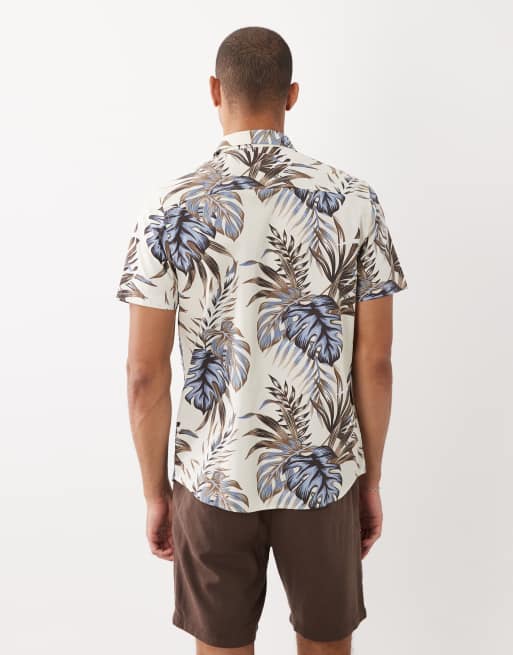 Threadbare - Camisa color crudo de manga corta con estampado de palmas, 5 de 5