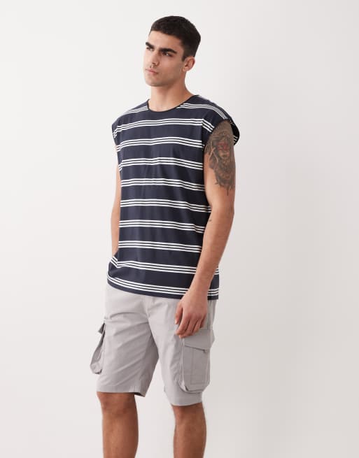 Threadbare cargo shorts with drawstring waist in light gray, 2 of 5