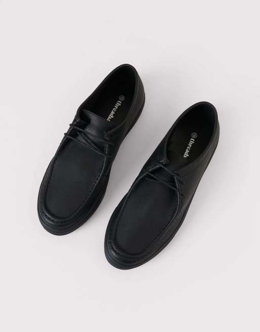 Threadbare Casual lace up trainers in black, 2 of 4