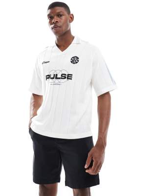 Поношенные хлопчатобумажные шорты черного цвета 4890₽