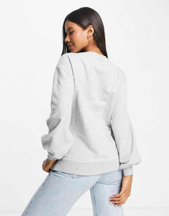 https://images.asos-media.com/products/threadbare-christmas-sweater-with-embroidery-in-gray/24211503-4?$n_550w$&wid=550&fit=constrain