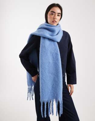 Threadbare Chunky Blanket Scarf In Blue
