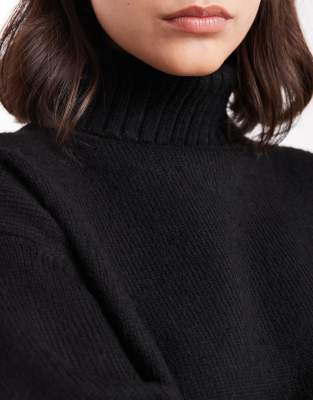 Threadbare Chunky Knit Roll Neck Sweater In Black