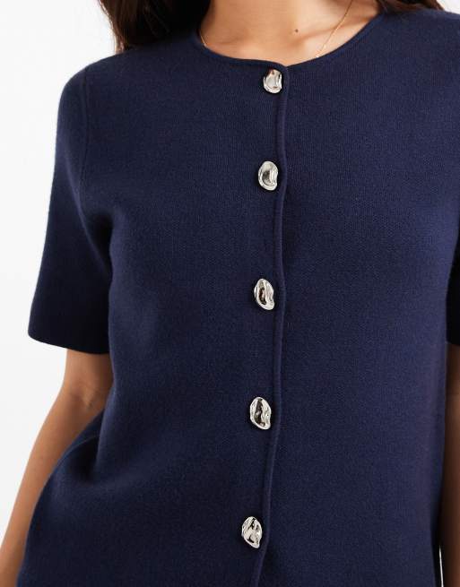 Threadbare - Compact gebreid vest met korte mouwen en contrasterende knopen in marineblauw, 4 van 4