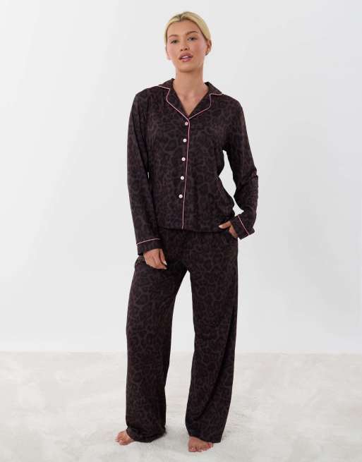 Threadbare Contrast piping pyjama set in leopard, 5 of 5