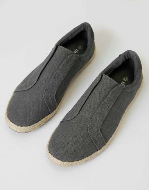 Threadbare Cotton canvas slip on espadrilles in grey, 2 of 4