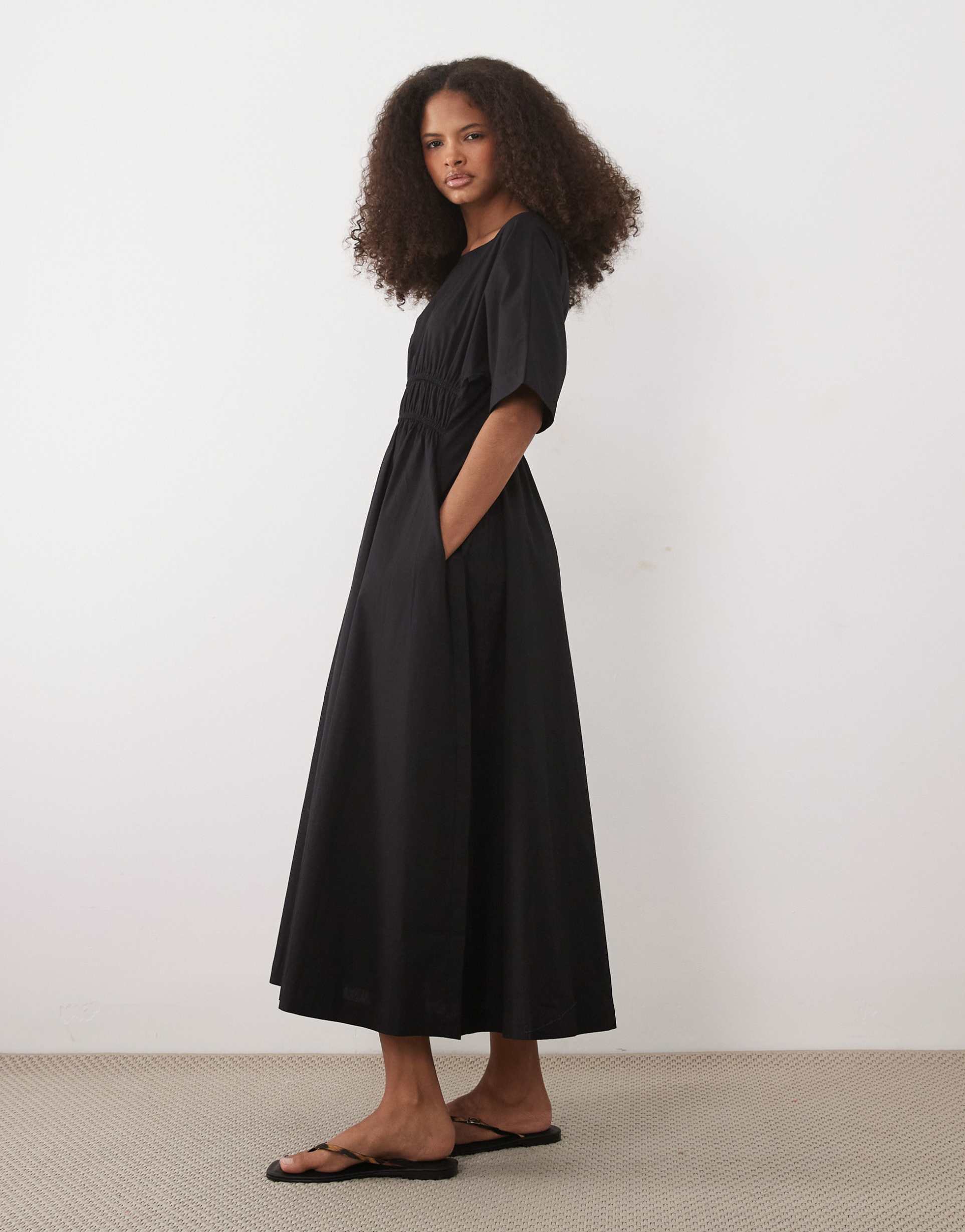 threadbare cotton poplin short sleeve midi dress in black