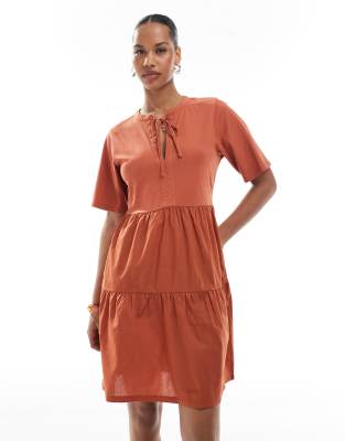 Threadbare Cotton Tiered Short Sleeve Mini Dress With Keyhole Detail