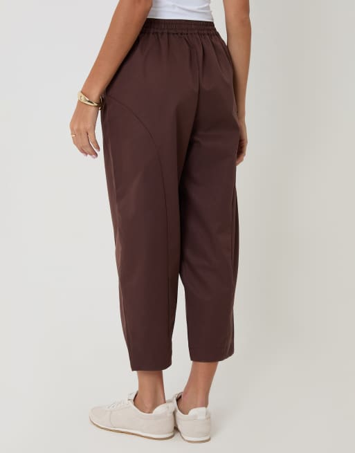 Threadbare Curved seam barrel leg trousers in chocolate, 4 of 4