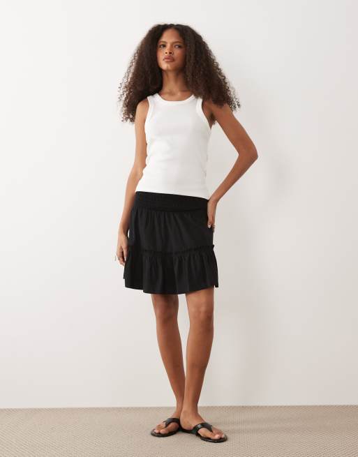 Threadbare – Czarna dżersejowa spódnica mini z falbanką, 2 z 5