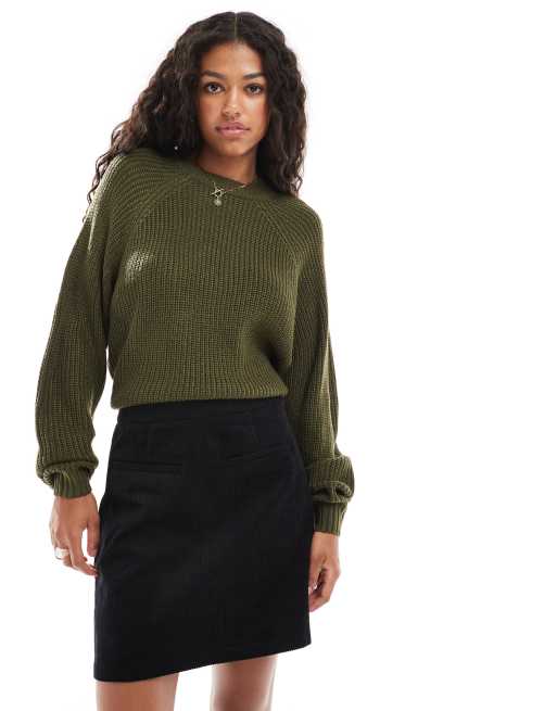 Threadbare – Czarna sztruksowa spódnica mini z kieszeniami, 4 z 5