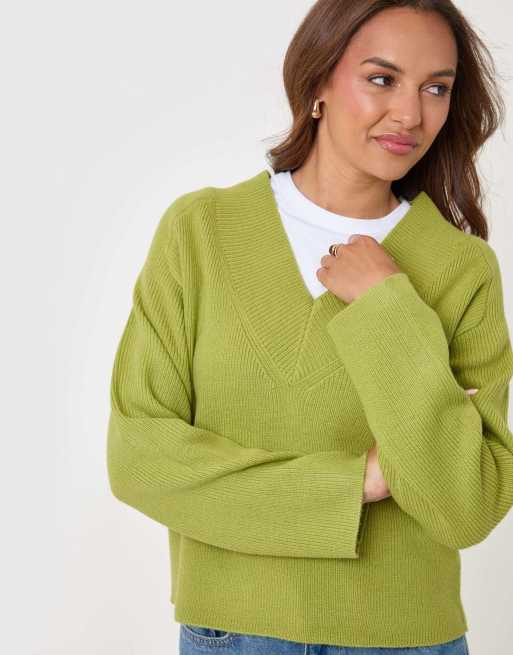 Threadbare Deep rib v-neck jumper in green, 3 of 4