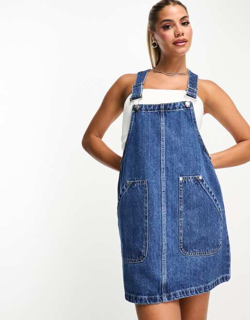 Denim pinafore hot sale outfit