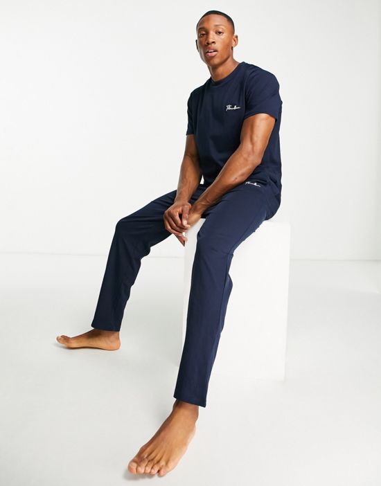 https://images.asos-media.com/products/threadbare-fabio-long-lounge-set-in-navy/201607658-1-navy?$n_550w$&wid=550&fit=constrain